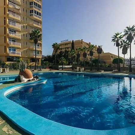 Apartment Torres De Yomely